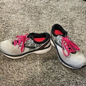 Brooks Ghost 11